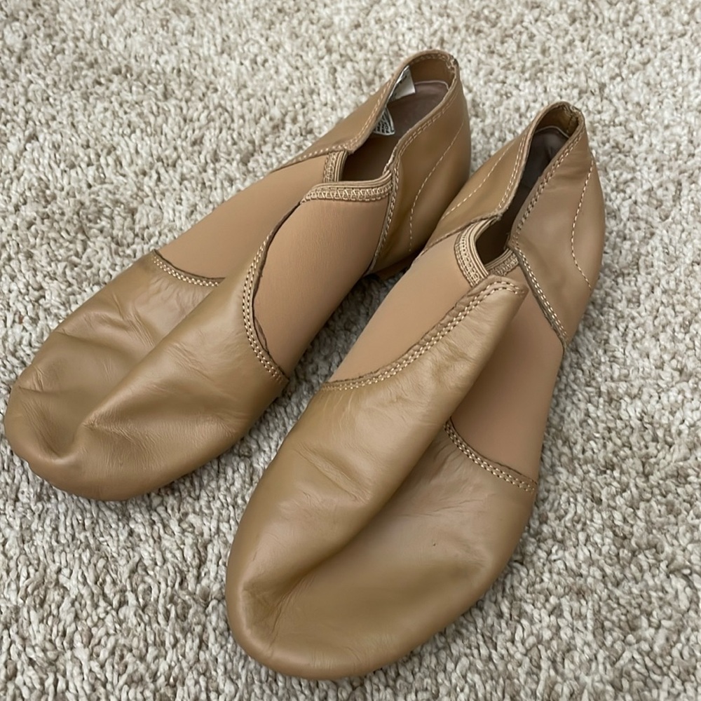 WEISSMAN Leather Slip-On Jazz Shoes Style #W800 Size 6.5AW 6.5